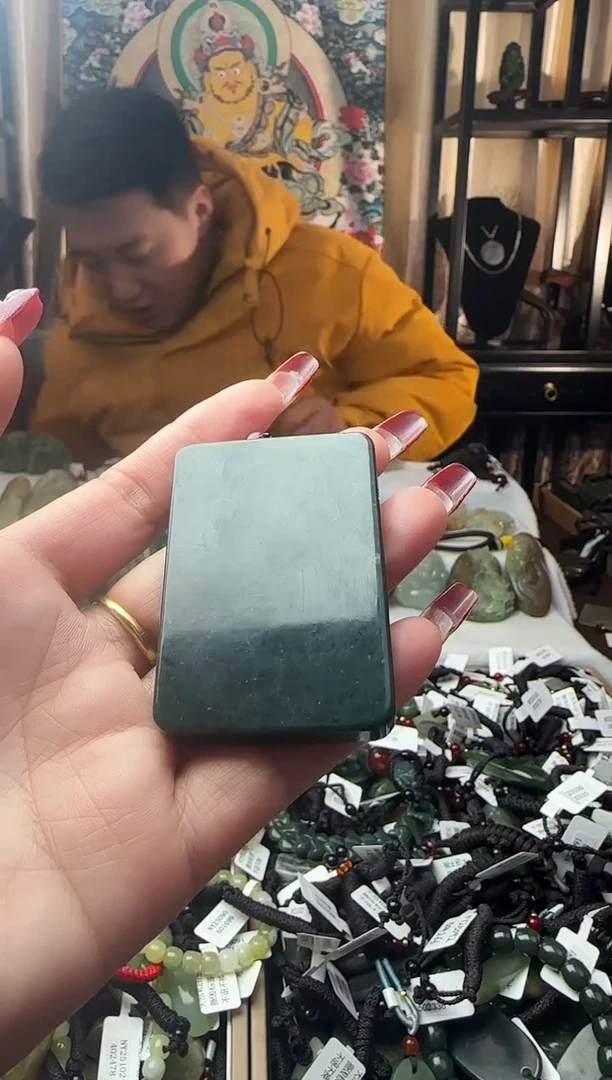 颈饰未镶嵌和田玉和田玉吊坠32