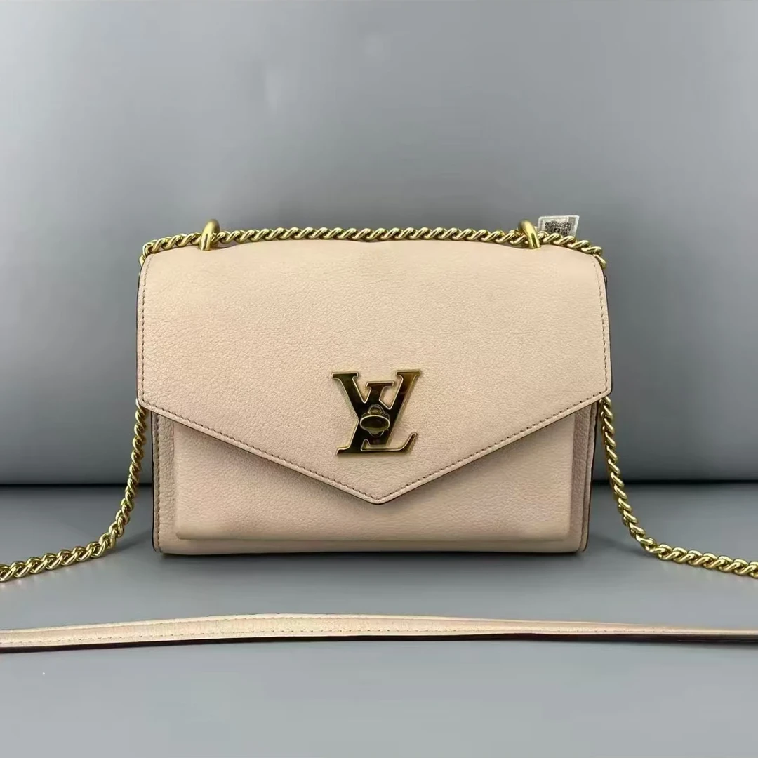 95新 LouisVuitton/路易威登 Lv lockme卡其色包HBYQ746