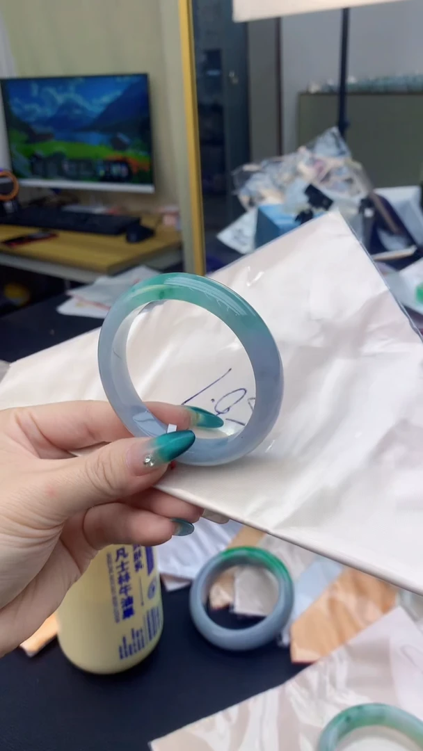 【闪购商品】翡翠手镯未镶嵌0816866881