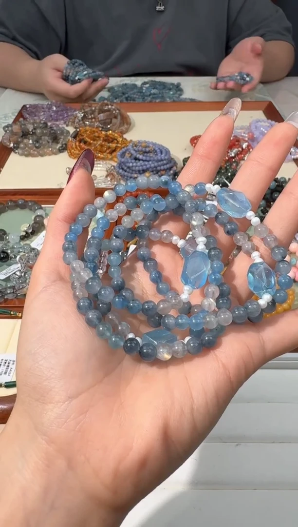 【闪购商品】水晶手链未镶嵌Z030蓝兔毛海蓝随行款