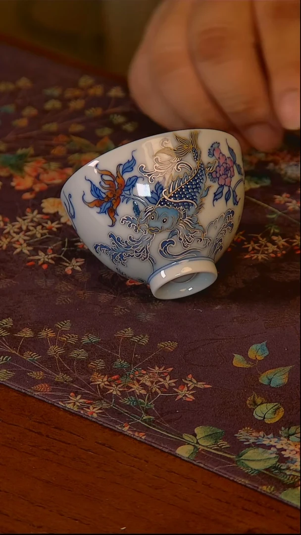 杯手工手绘杯杯很美丽