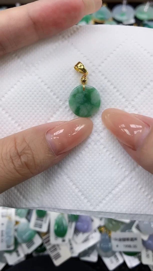 颈饰未镶嵌翡翠11111111111