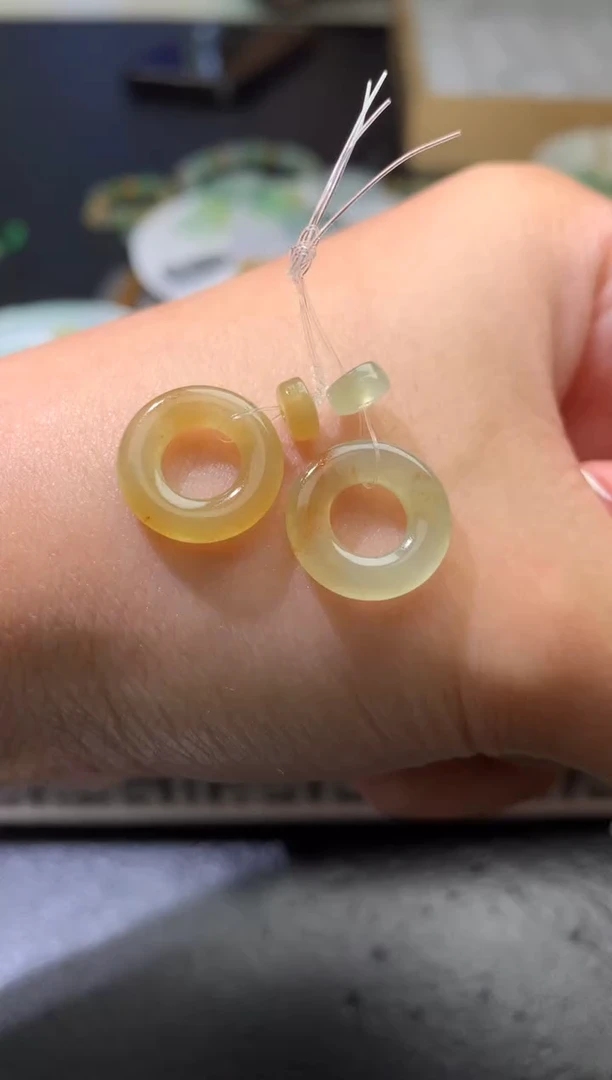 未镶嵌定制翡翠毛货 13.7-2.8