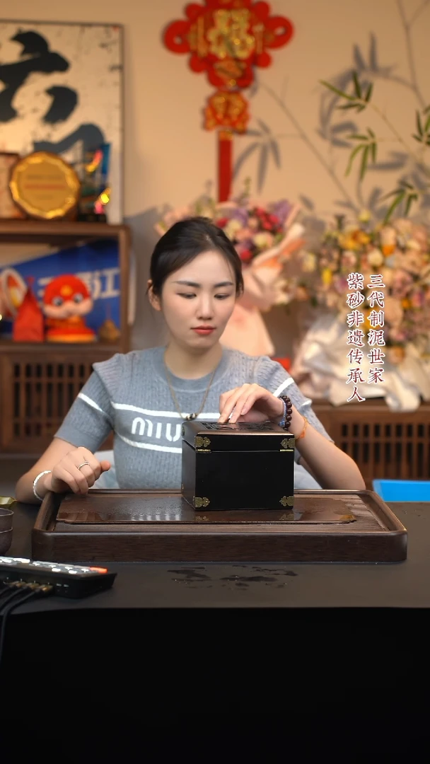 【闪购商品】紫砂茶壶六月茶器甄选紫砂