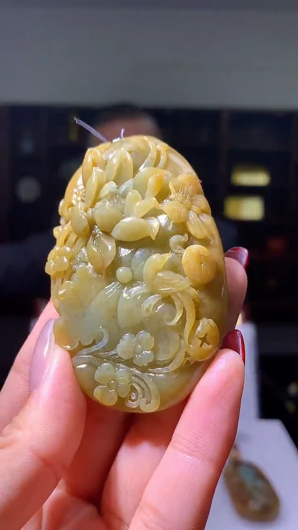 【闪购商品】定制翡翠未镶嵌1057hm-毛货挂件32