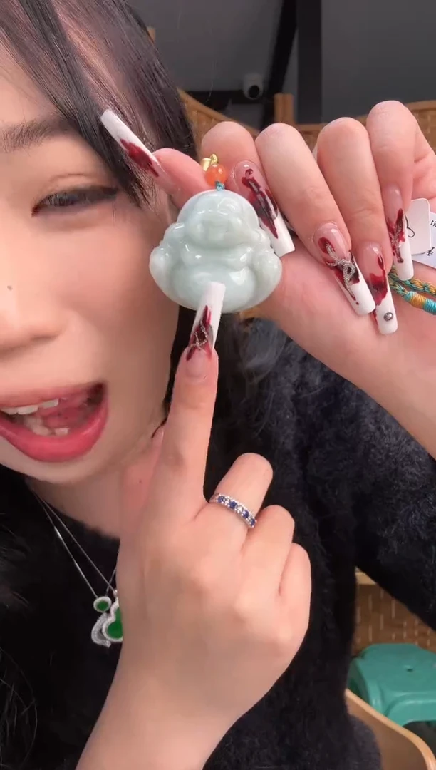 【闪购商品】翡翠颈饰未镶嵌挂件