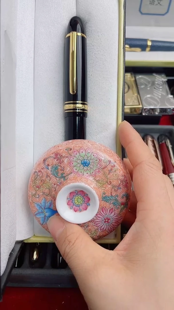 瓷片嘿****嘻DGSDGSG66666