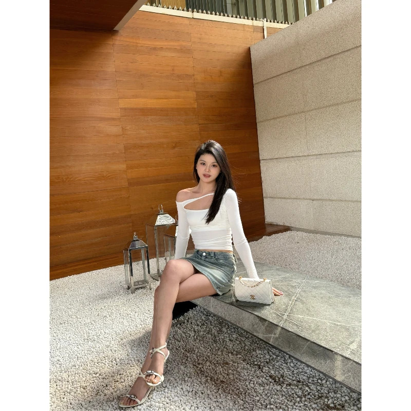 lele 早春新品辣妹风白色露肩长袖T恤上衣 2502019TX
