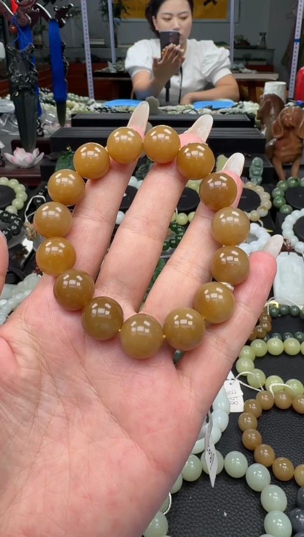 未镶嵌手链和田玉新疆且末金山红糖卡14