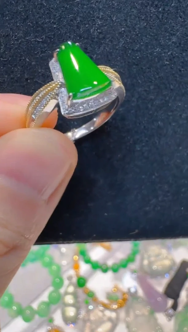 翡翠戒指18K金镶嵌多样性团购发一件