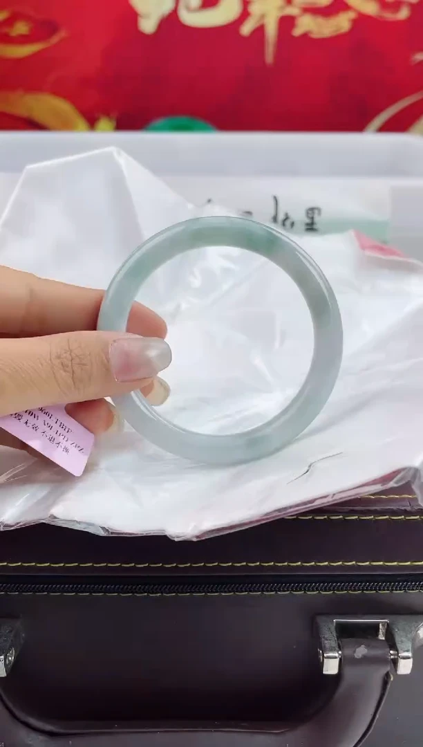 【闪购商品】翡翠手镯未镶嵌翡翠手镯（微瑕）26