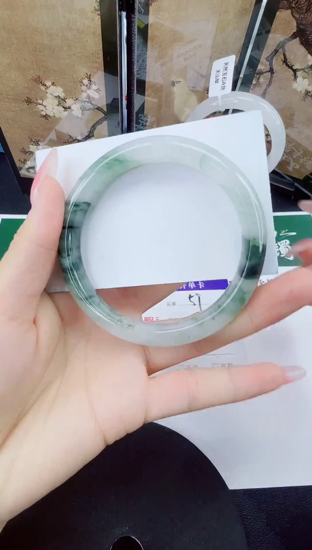 未镶嵌手镯石英质玉59-60/61