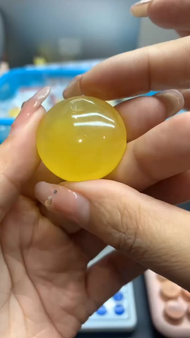 未镶嵌琥珀珠宝奇石2666