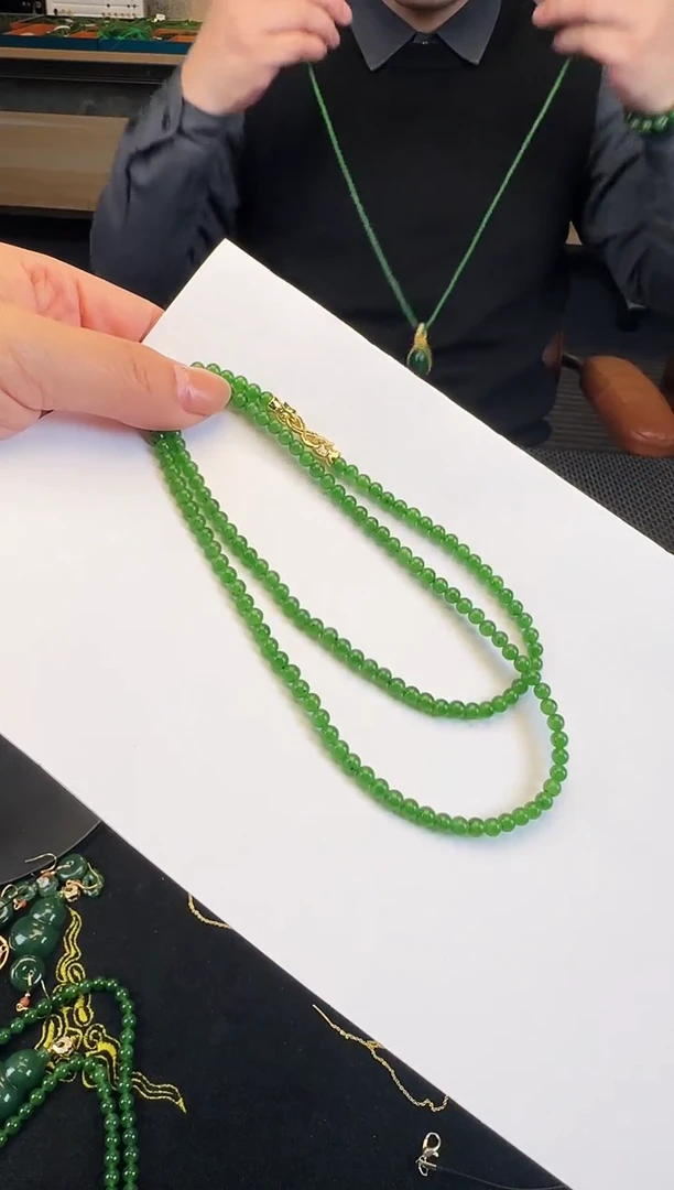 颈饰未镶嵌和田玉卡4小米链