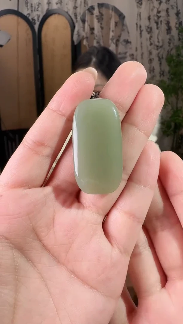 颈饰未镶嵌和田玉无事牌