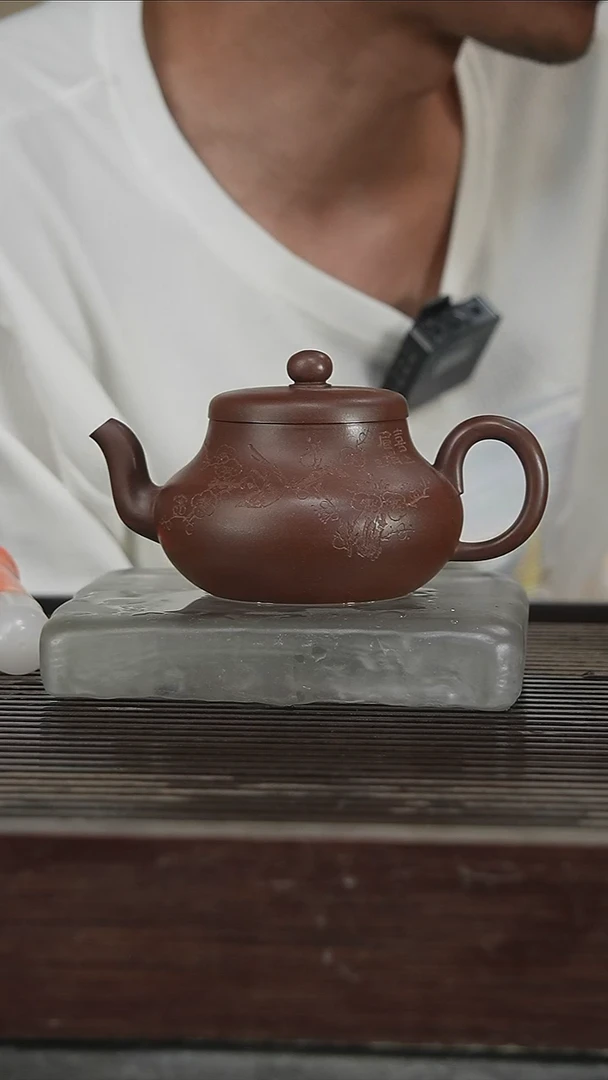 茶壶紫砂高工300CC带证193号