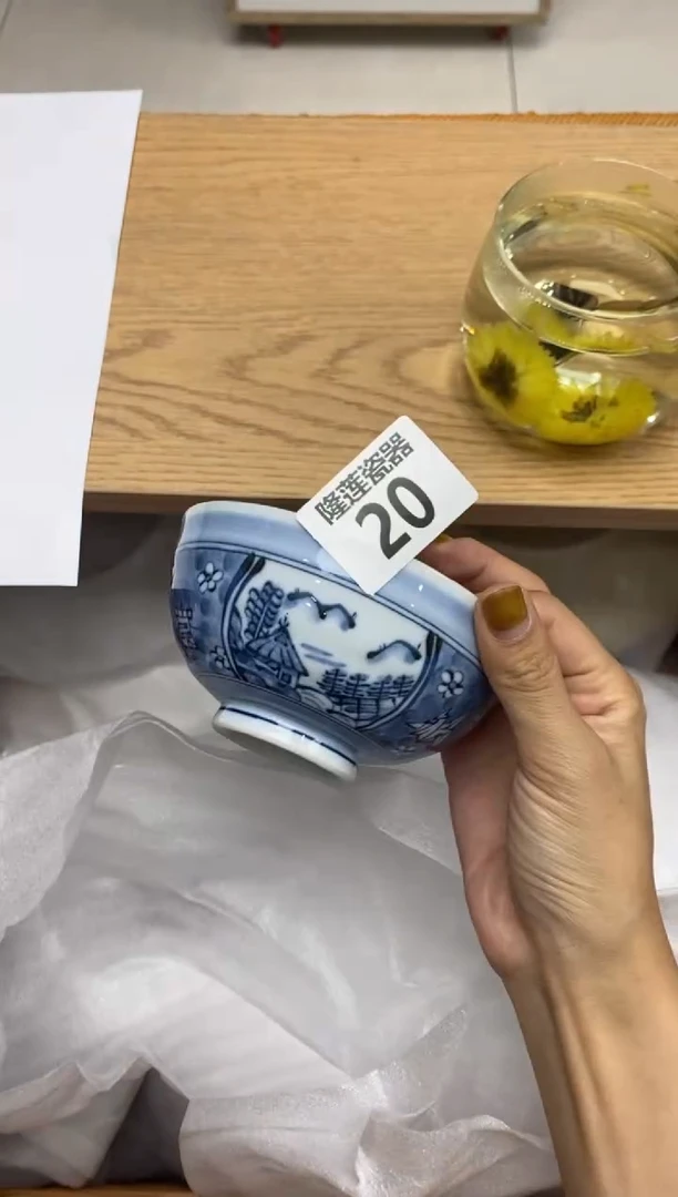 瓷片隆莲瓷器欢迎大家
