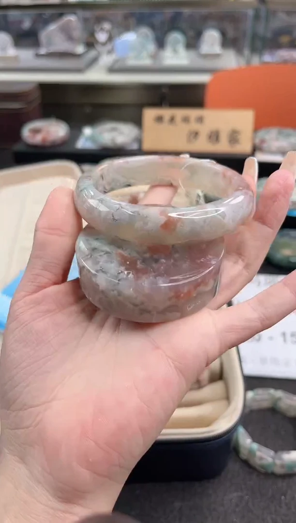 未镶嵌手镯石英质玉63圈口（赠品镯心）s906884