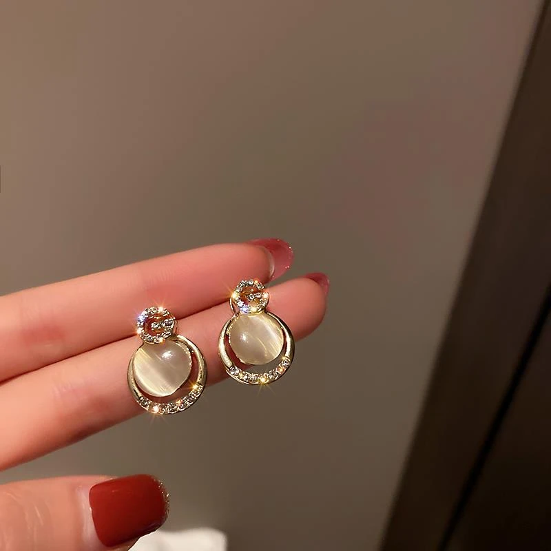 OLOIU 合金耳饰 2025轻奢小众设计气质耳饰冷淡风百搭耳钉法式女