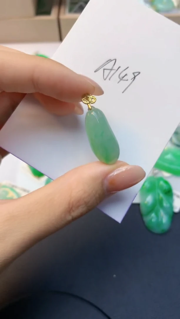 颈饰未镶嵌翡翠天然A货缅甸翡翠百元以上9元证书费自理