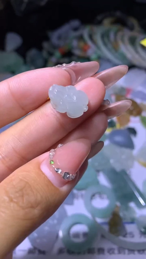 【闪购商品】翡翠颈饰未镶嵌MXX005010