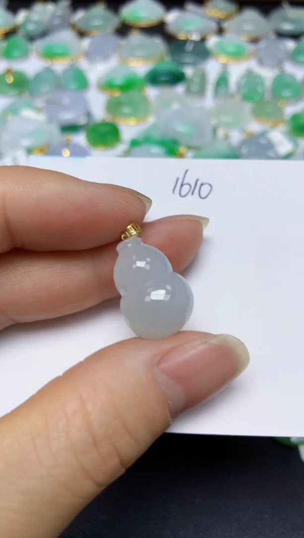 翡翠18K金镶嵌颈饰 天然翡翠A货