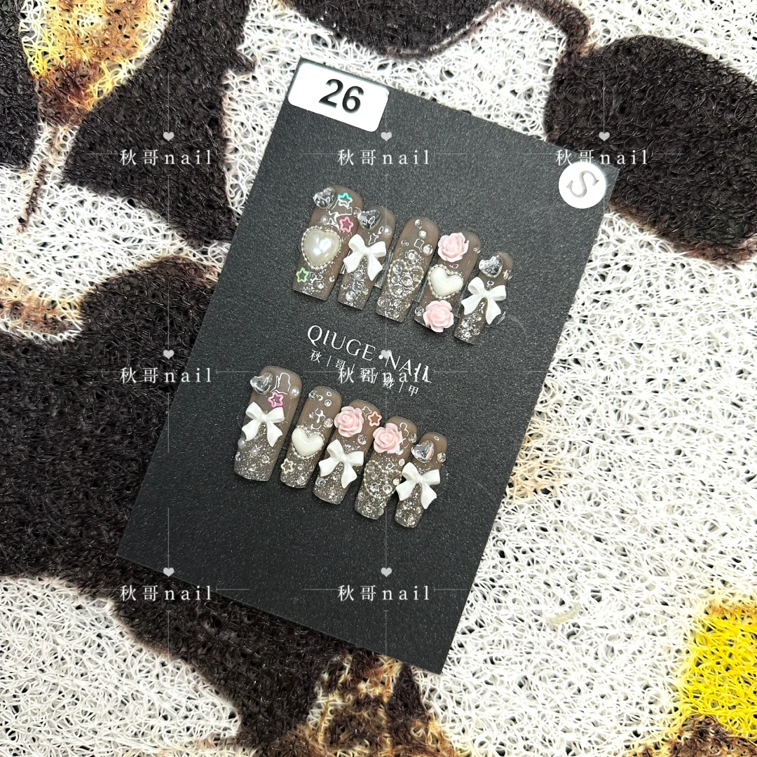 【26】·秋哥家纯手工辣妹穿戴甲