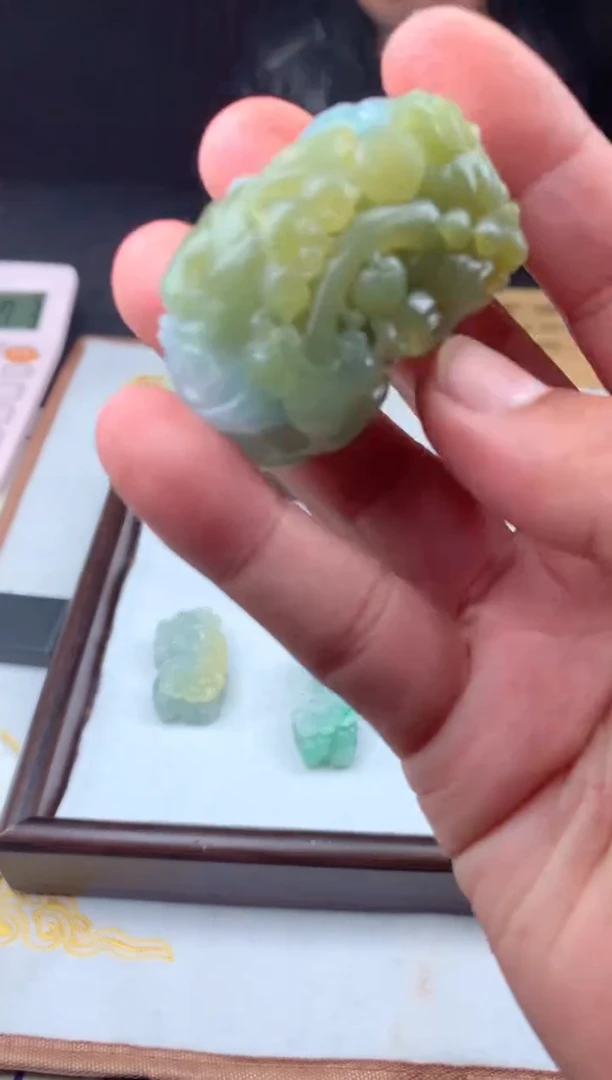 未镶嵌定制翡翠天****.5090