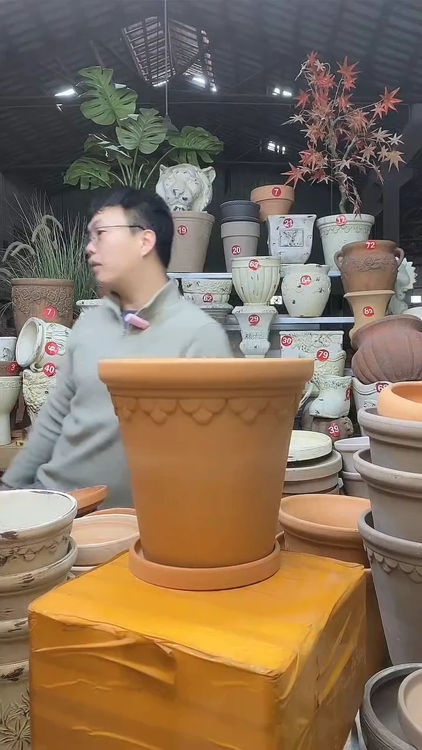 【闪购商品】缸1套20*18红陶巴洛克送 陶土托