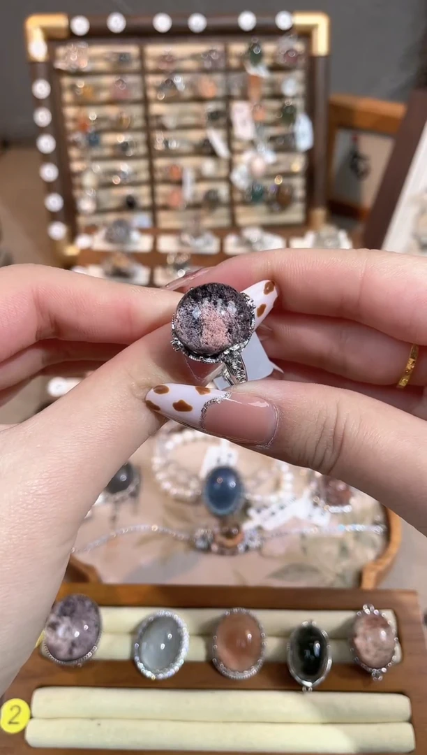 【闪购商品】水晶戒指银S925镶嵌戒指