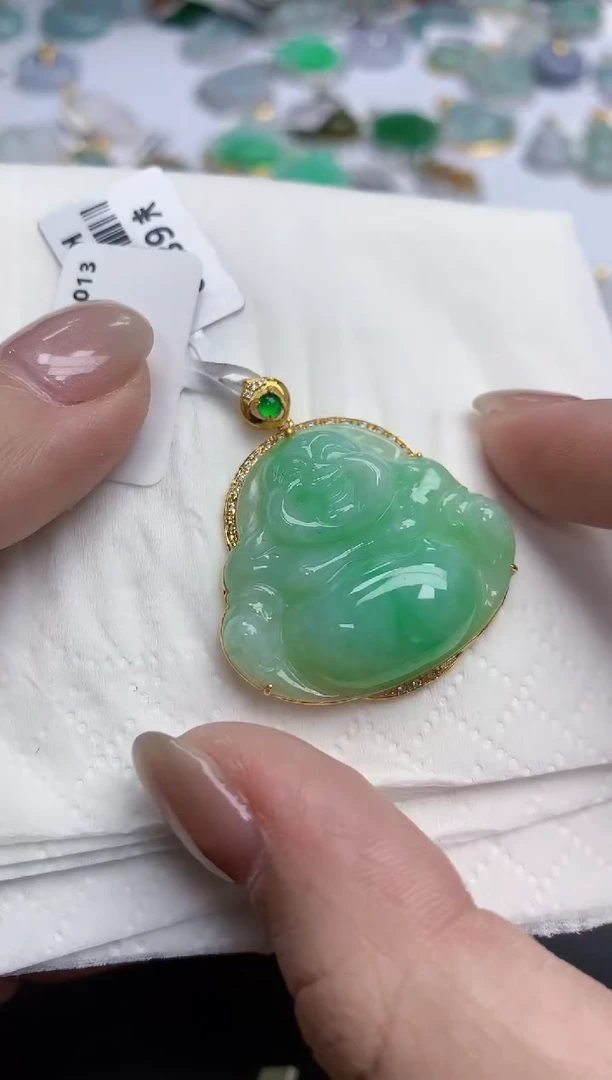 【闪购商品】翡翠颈饰18K金镶嵌天然缅甸翡翠A货