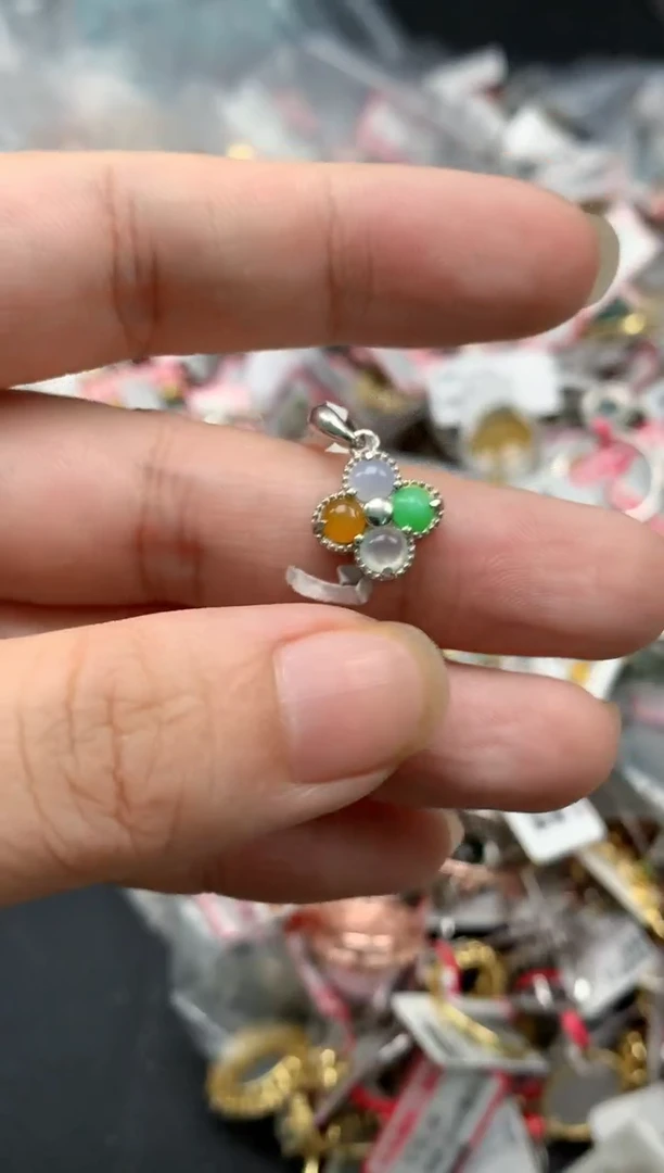 翡翠戒指银S925镶嵌天然A货缅甸翡翠