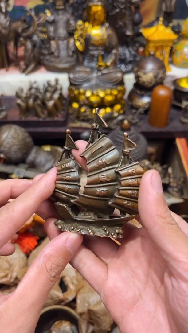 R泽泽古铜高端精品4