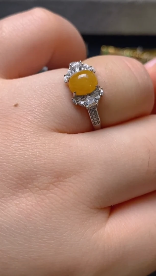 银S925镶嵌戒指翡翠百内无证书