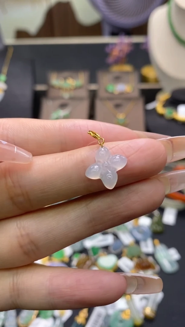 【闪购商品】翡翠颈饰18K金镶嵌净货18451