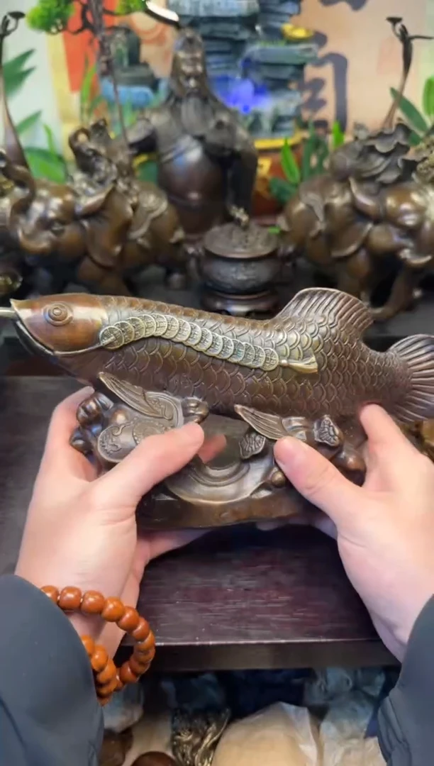 潼潼古铜只卖真铜！（金龙鱼）