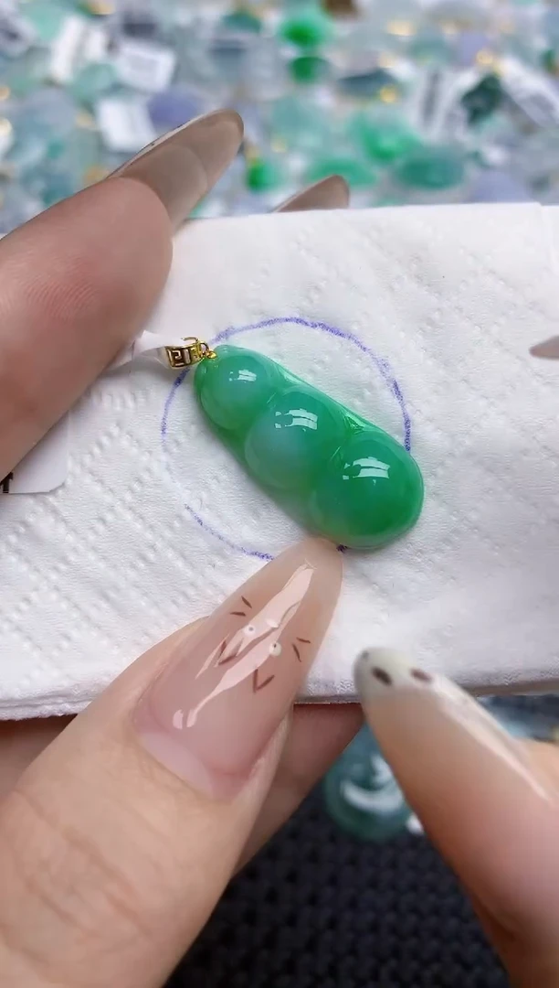 翡翠18K金镶嵌颈饰32   天然翡翠A货