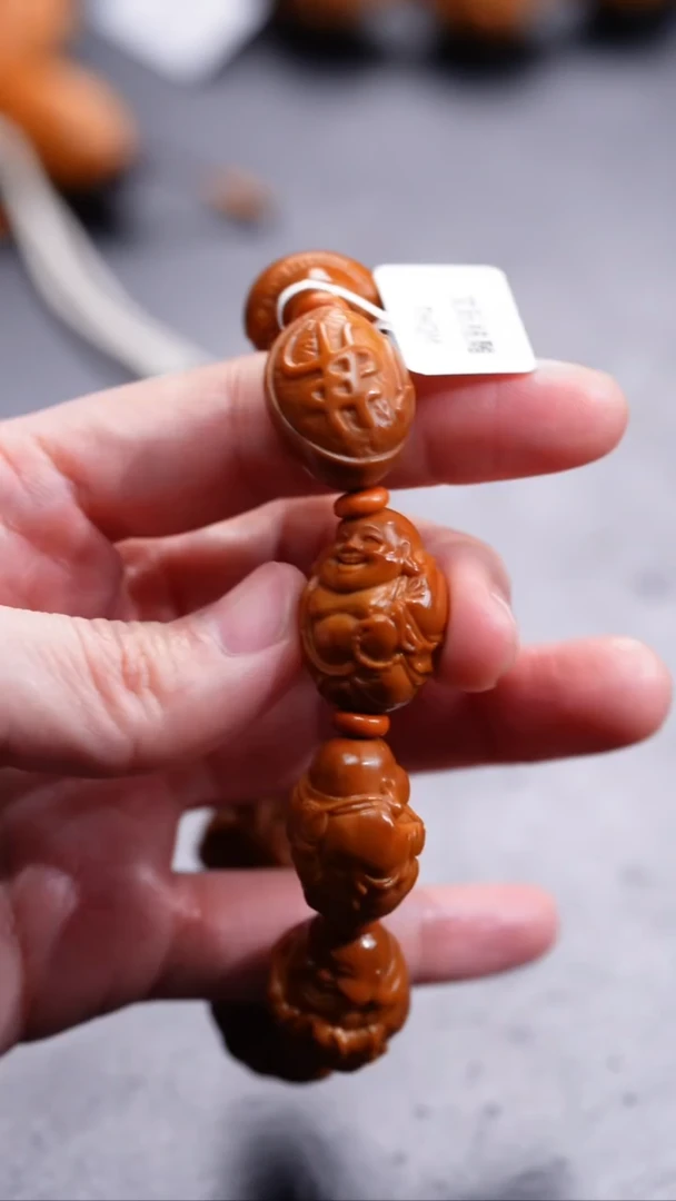 【闪购商品】橄榄核吊坠橄榄核