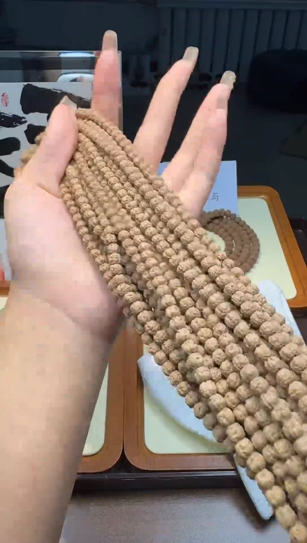 金刚菩提吊坠五爪金龙原桩佛手108