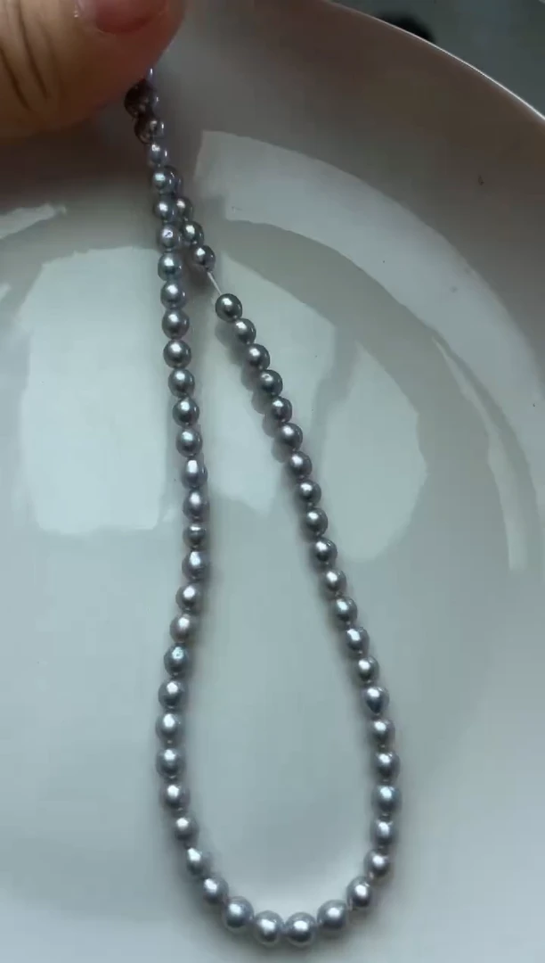 银灰蓝色小米珠