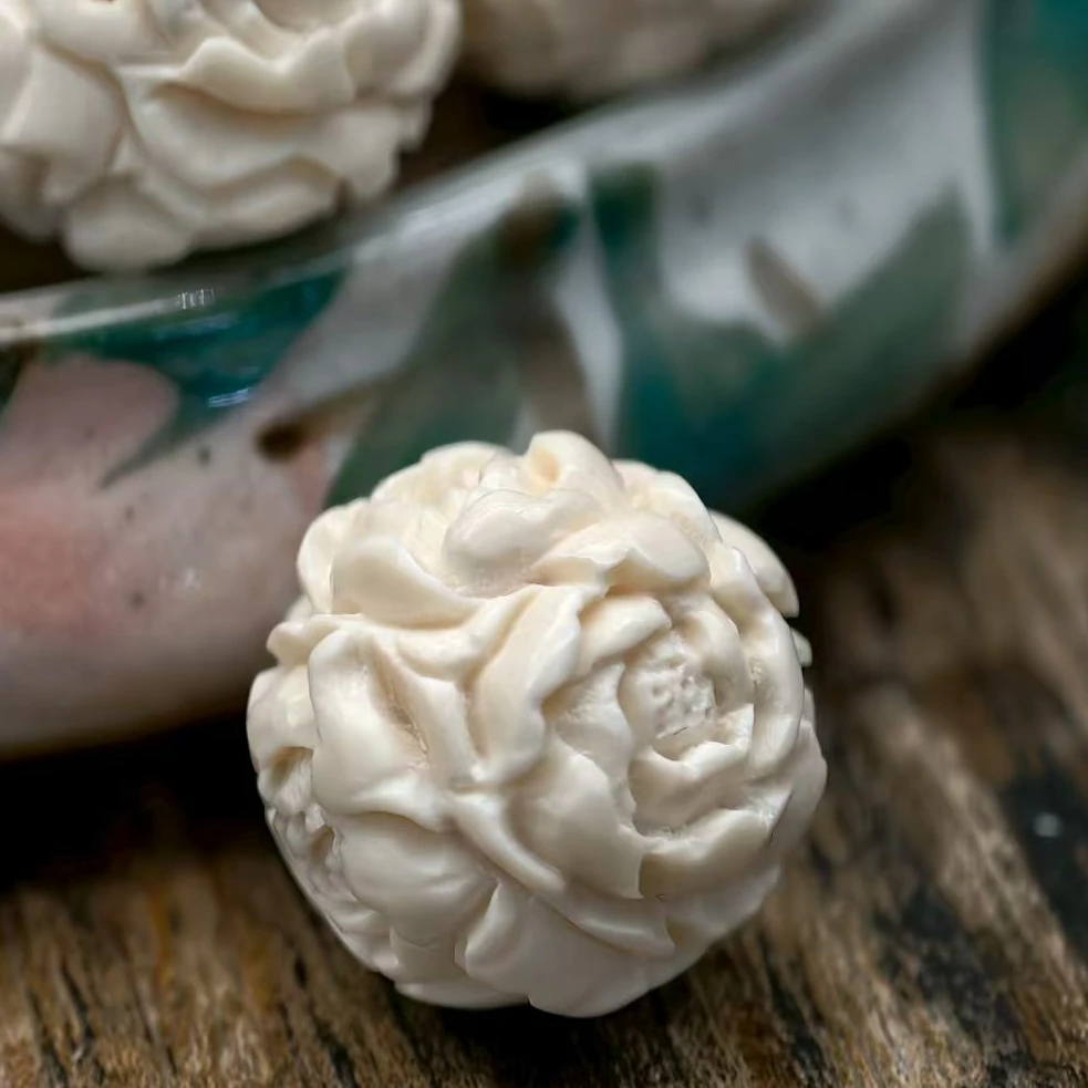 T234【牡丹芳华】精品猛犸象牙14.8MM左右配珠文玩轻奢简约顶珠配饰