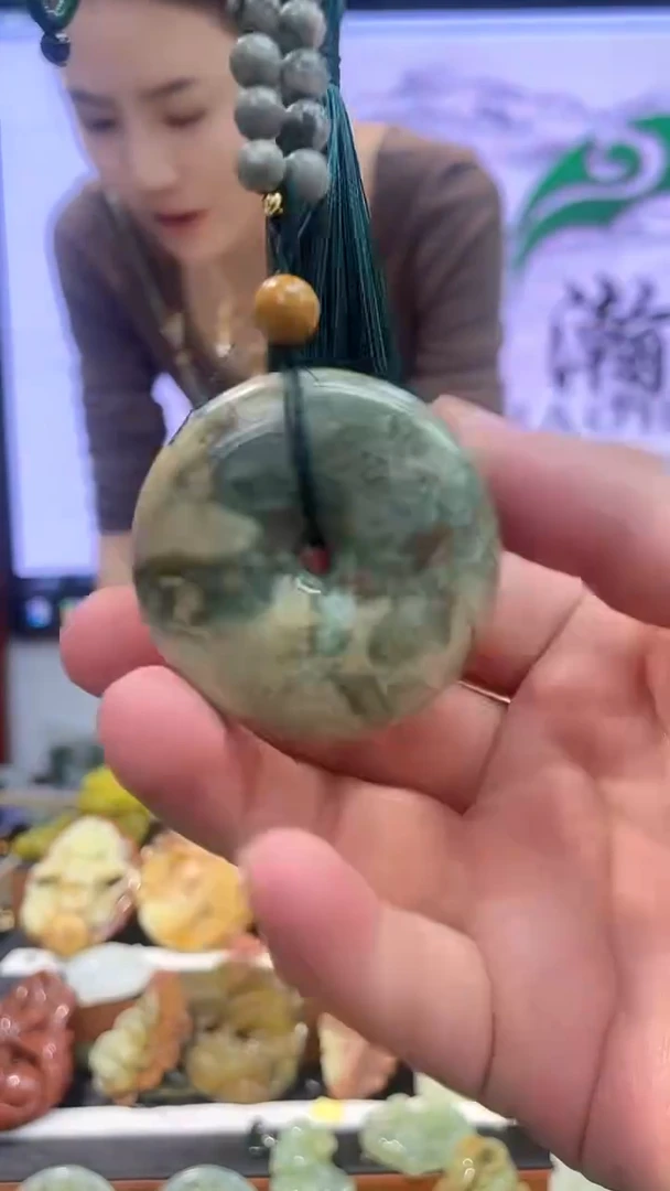 【闪购商品】岫玉吊坠未镶嵌·