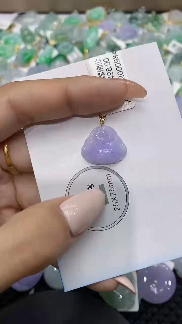 颈饰18K金镶嵌翡翠111111111111