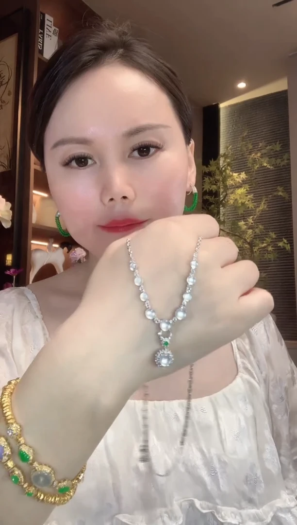 套链18K金镶嵌翡翠C22 多样性发货一件