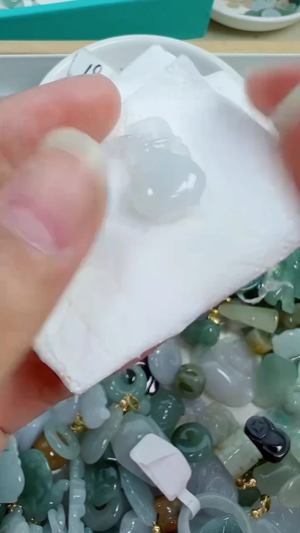 散珠翡翠237号链接，A货翡翠