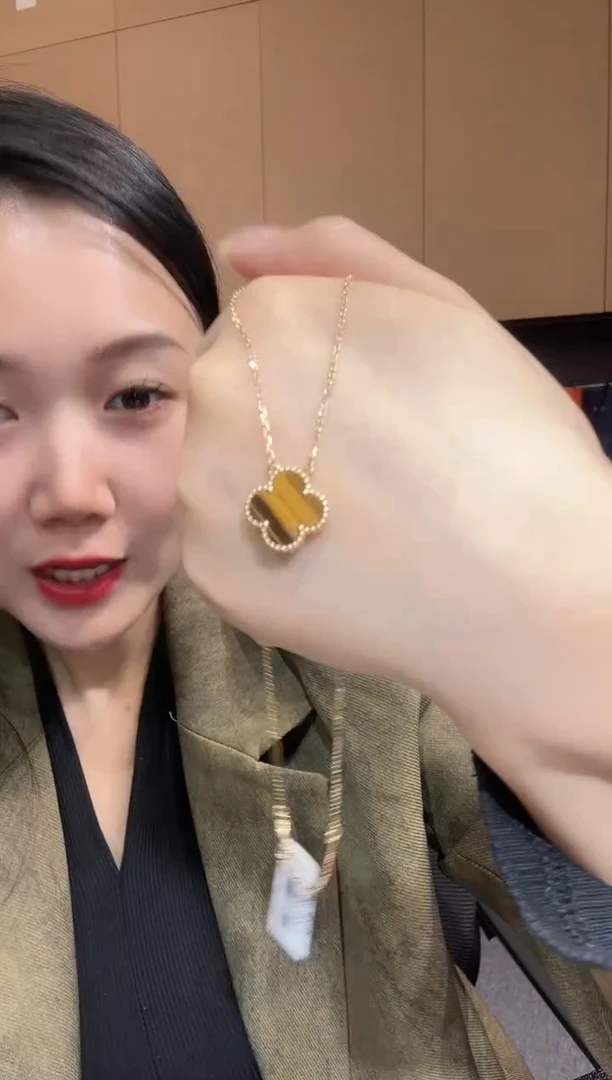 【闪购商品】木变石（虎睛石）套链18K金镶嵌 黄色k黄，四叶草套链25版