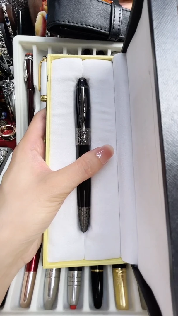 瓷片OWEIJRKSEDJFLSDFJ