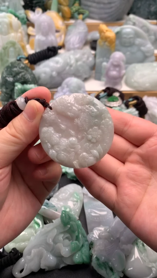 吊坠(不含链)未镶嵌翡翠1