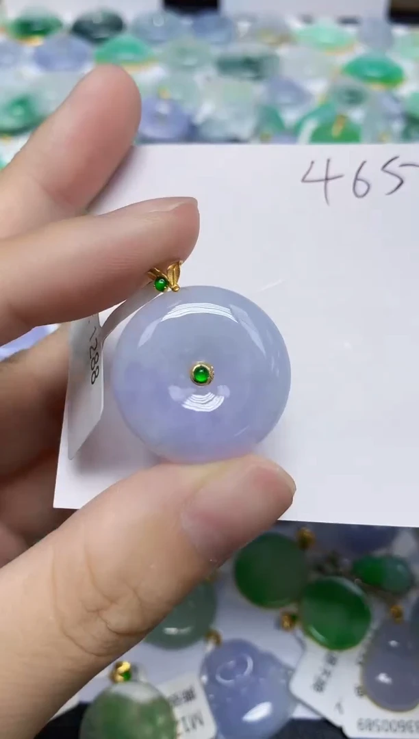 翡翠未镶嵌颈饰天然缅甸翡翠A货