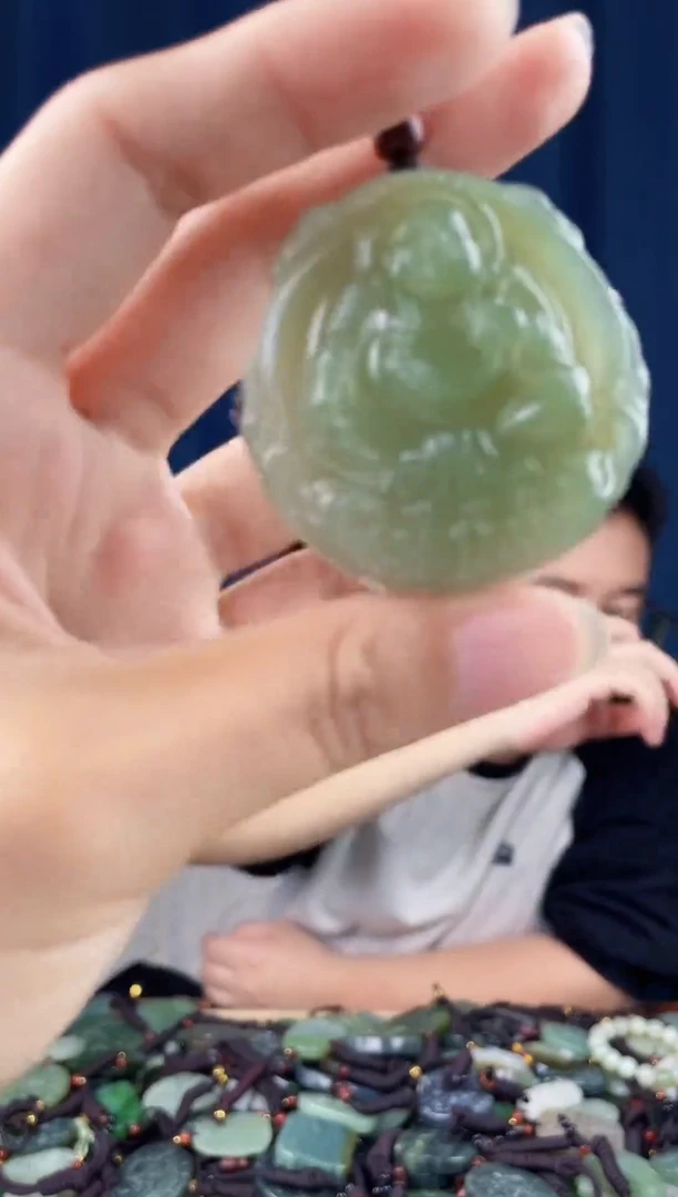 未镶嵌和田玉挂件拍一发一，多样性发货